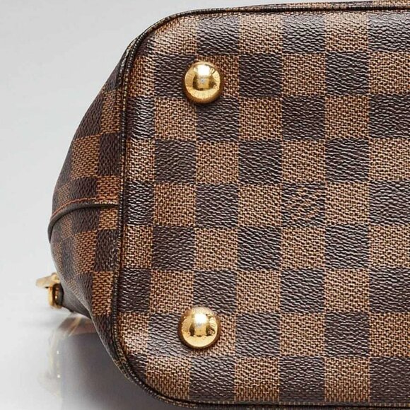 Louis Vuitton Damier Canvas Belmont Bag - Picture 4 of 12